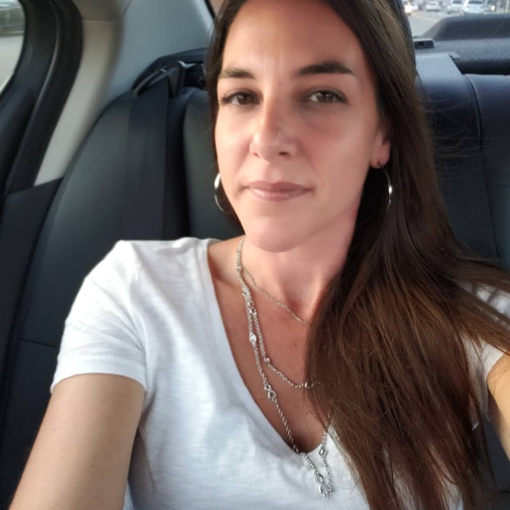 Meet your Posher, Lisa